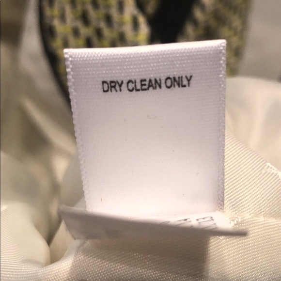 Banana Republic Parisian Jacket - Picture 8 of 8